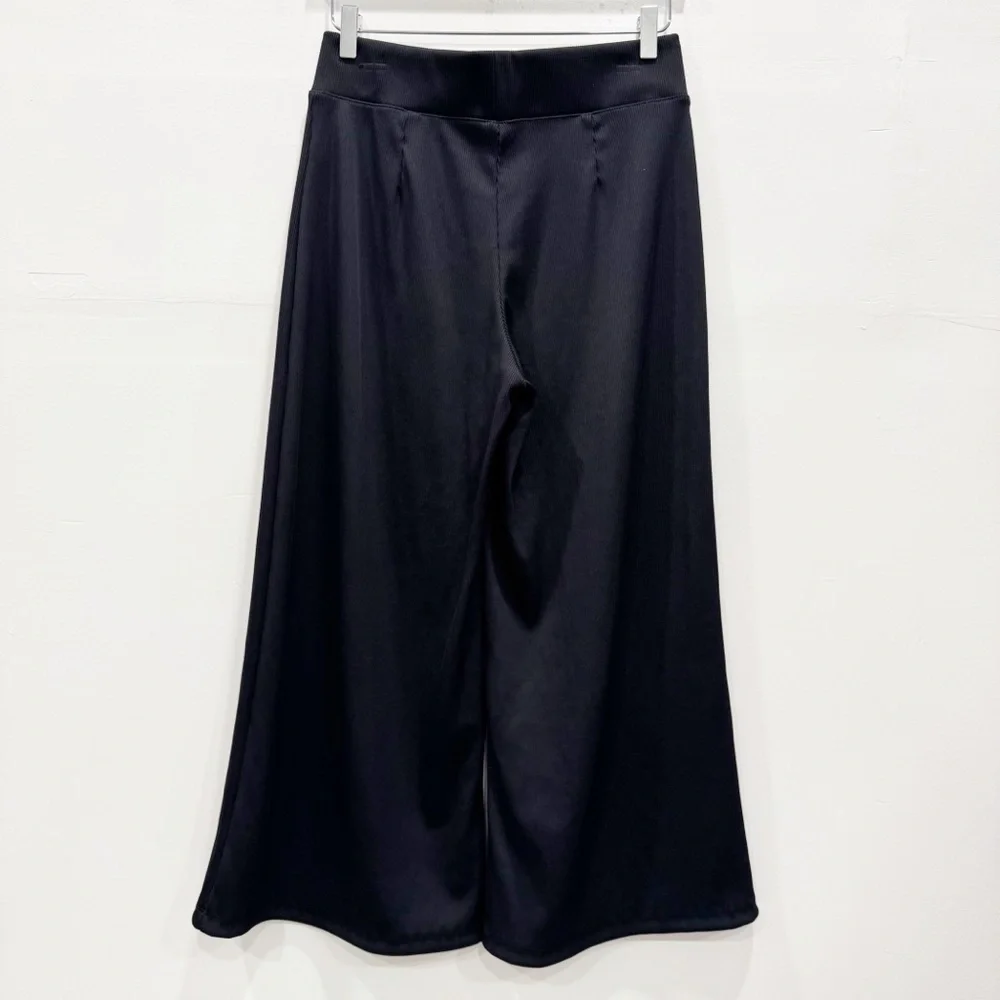 Nike Ribbed Black Wide Flare Leg Pants Medium